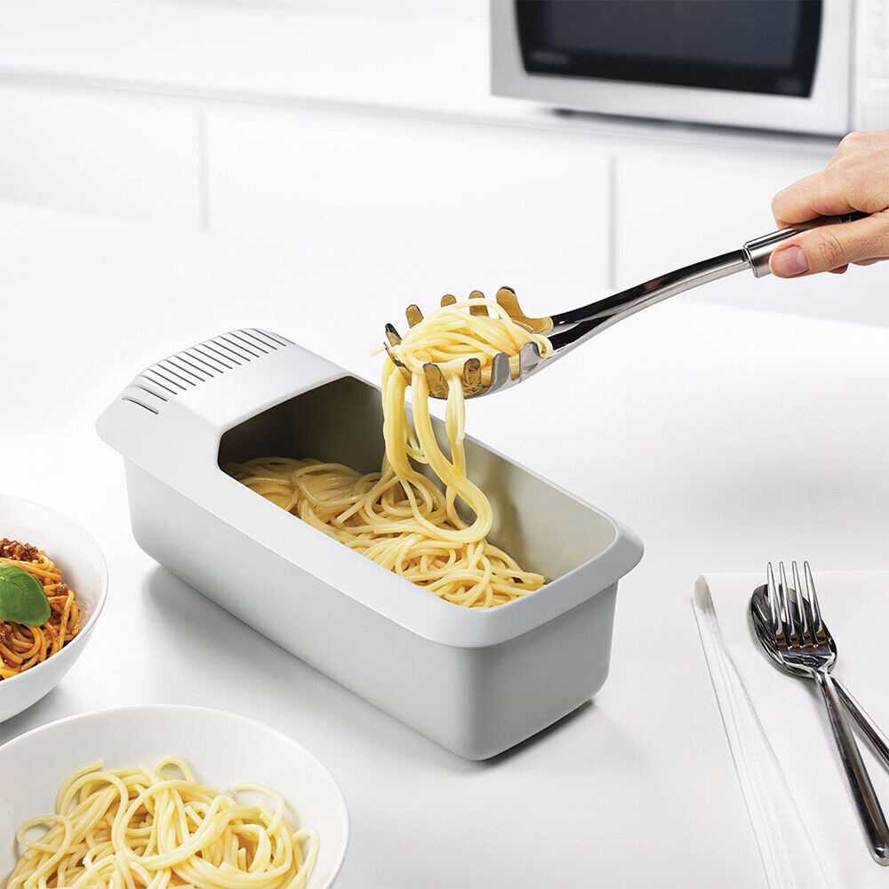 Microwave Pasta Strainer