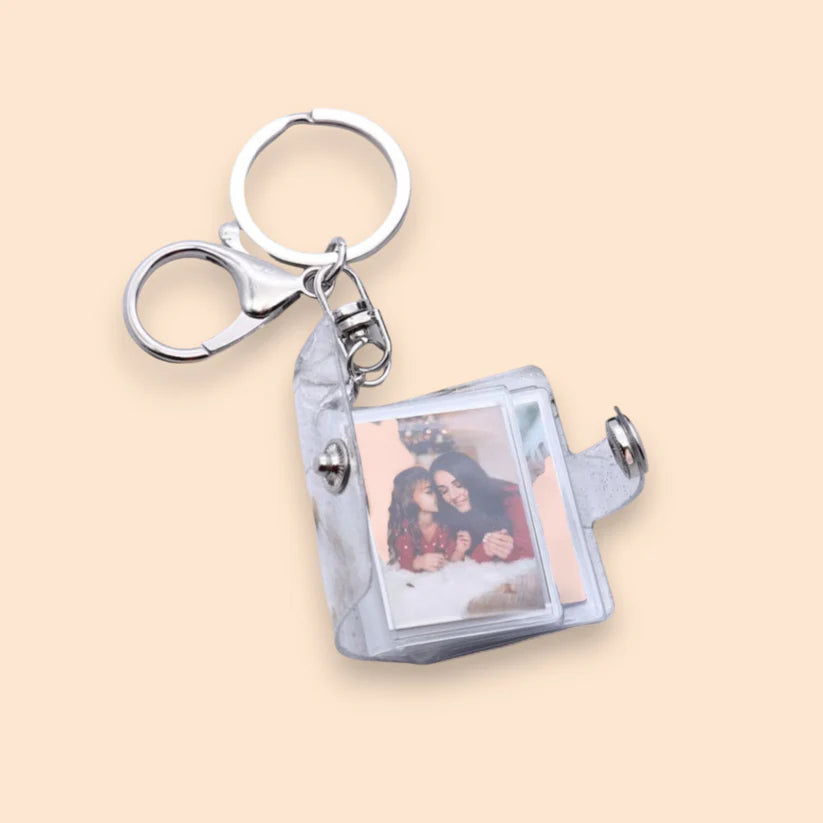 MINI SCRAPBOOK™ KEYCHAIN